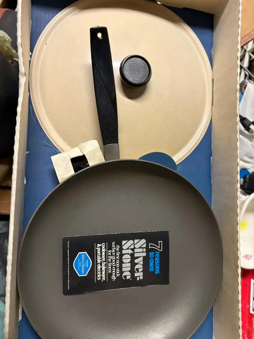 Vintage 12 1/2 Inch Skillet and Cover with SilverStone Non-Stick Surface